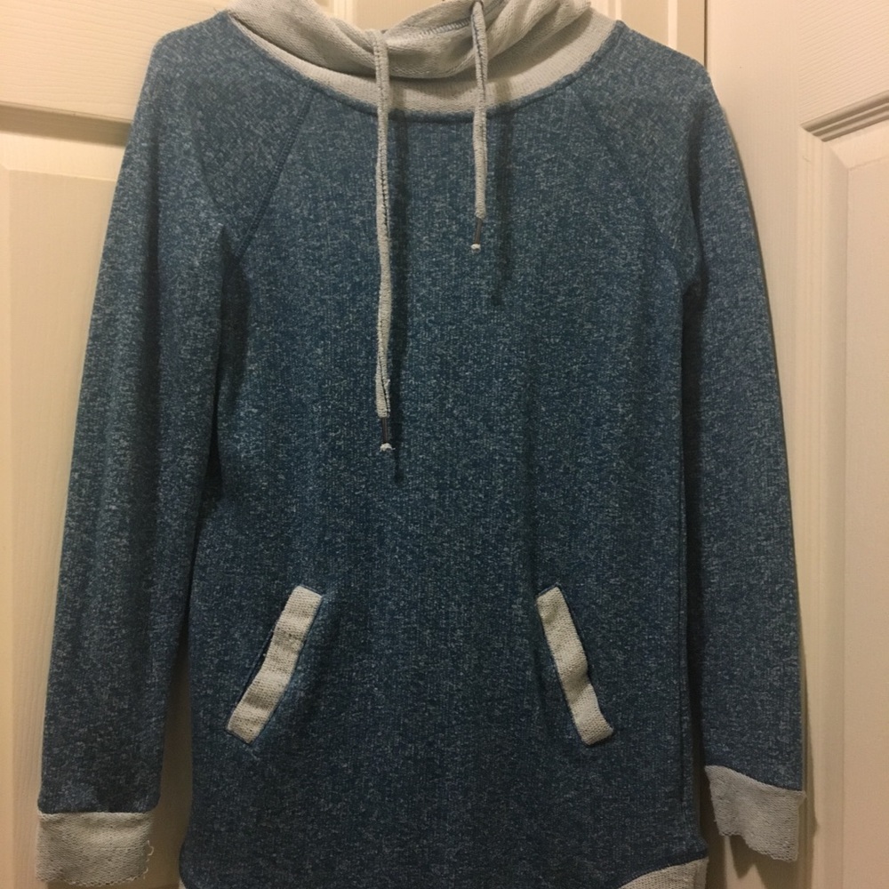 Long sleeve sweater